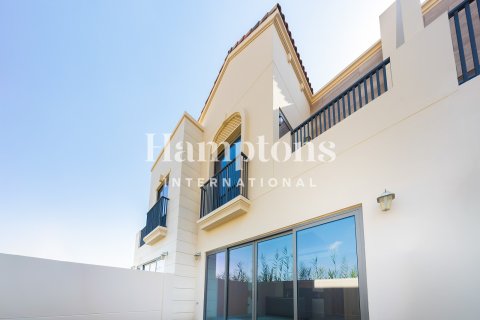 Townhouse in Hillside at Jumeirah Golf Estates, Jumeirah Golf Estates, Dubai 3 bedrooms, 264.95935600 sq.m. № 101414 - photo 12
