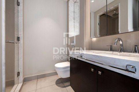Appartement à The Address Residence Fountain Views, Downtown Dubai (Downtown Burj Dubai), Dubai, 2 chambres, 135 m², № 18749 - photo 8
