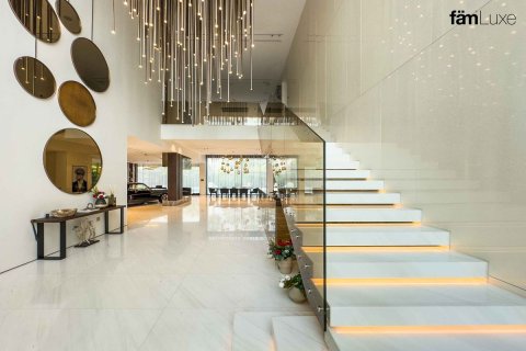 Villa en Dubai, 5 dormitorios, 1463.3 m², № 55650 - foto 22