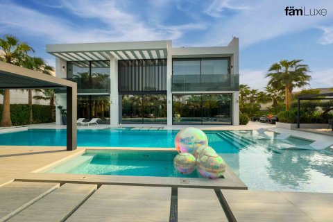 Villa en Dubai, 5 dormitorios, 1463.3 m², № 55650 - foto 21