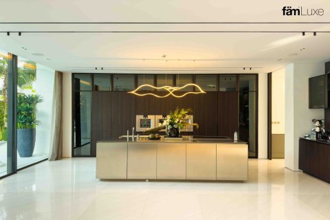 Villa en Dubai, 5 dormitorios, 1463.3 m², № 55650 - foto 15