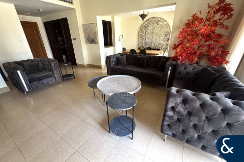 Appartement à Old Town, Dubai, 2 chambres, 129 m², № 91546 - photo 3