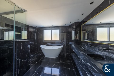 Villa in Green Community West, Green Community, Dubai 5 bedrooms, 904 sq.m. № 91548 - photo 8