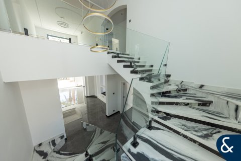 Villa in Green Community West, Green Community, Dubai 5 bedrooms, 904 sq.m. № 91548 - photo 2