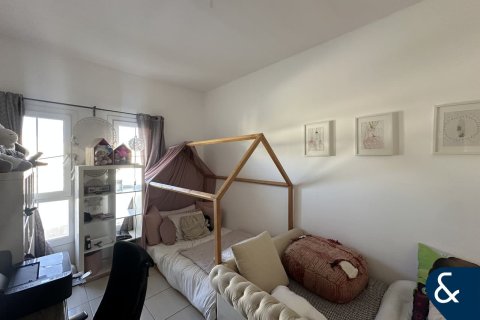 Снять в аренду виллу в The Springs, Дубай: 3 спальни, 228м², № 91547 - фото 9