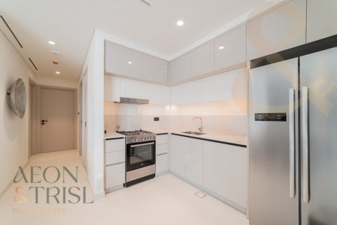 Apartamento en EMAAR Beachfront, Dubai Harbour, Dubai, 2 dormitorios, 100 m², № 60971 - foto 2