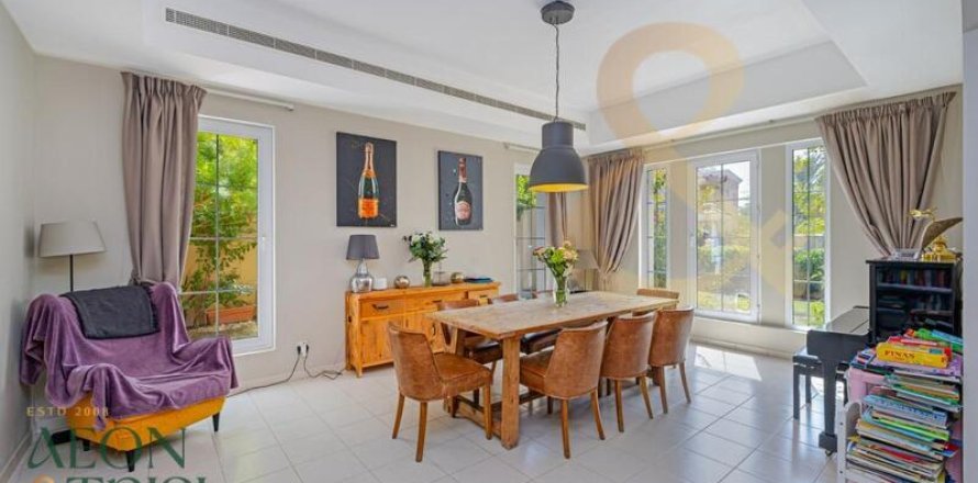 Villa en Mirador La Coleccion, Arabian Ranches, Dubai, 4 dormitorios, 783 m², № 60973