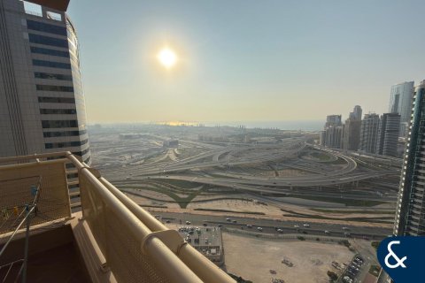 Apartment in Jumeirah Lake Towers, Dubai 2 bedrooms, 111 sq.m. № 74626 - photo 6