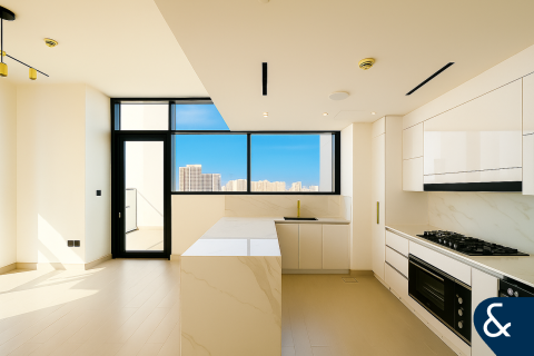 Appartement à Jumeirah Village Circle, Dubai, 2 chambres, 103 m², № 74608 - photo 1