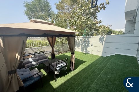 Villa en Al Furjan, Dubai, 3 dormitorios, 198 m², № 74624 - foto 3