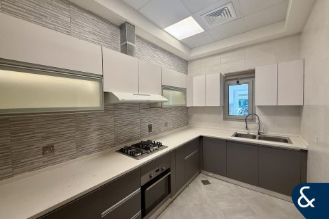 Villa en Al Furjan, Dubai, 3 dormitorios, 198 m², № 74624 - foto 5