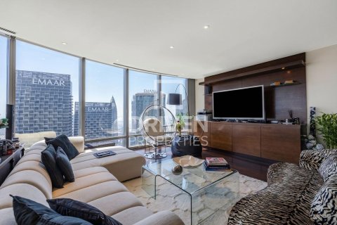 Apartment in Downtown Dubai (Downtown Burj Dubai), Dubai 2 bedrooms, 165.09 sq.m. № 126466 - photo 2
