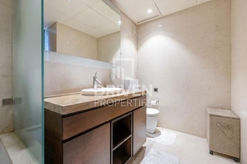 Apartment in Downtown Dubai (Downtown Burj Dubai), Dubai 2 bedrooms, 165.09 sq.m. № 126466 - photo 18