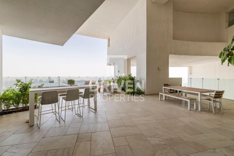 Apartment in Jumeirah Village Circle, Dubai 4 bedrooms, 512 sq.m. № 86695 - photo 5