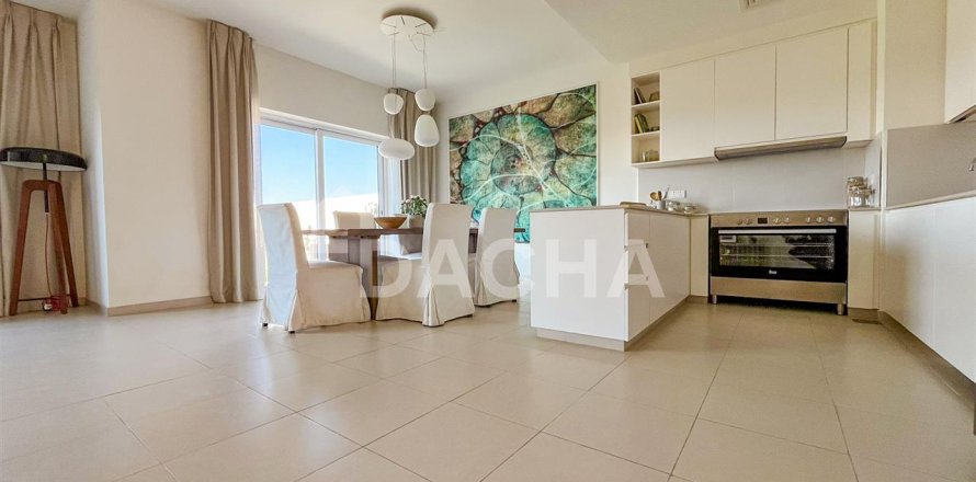 Villa à Dubai, 4 chambres, 227.9 m², № 6771