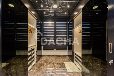 Villa en Palm Jumeirah, Dubai, 6 dormitorios, 836.1 m², № 6756 - foto 23