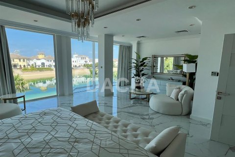 Villa en Palm Jumeirah, Dubai, 4 dormitorios, 538.8 m², № 6754 - foto 10