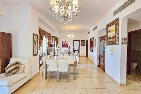 Appartement à Jumeirah Beach Residence, Dubai, 1 chambre, 109.1 m², № 6757 - photo 4