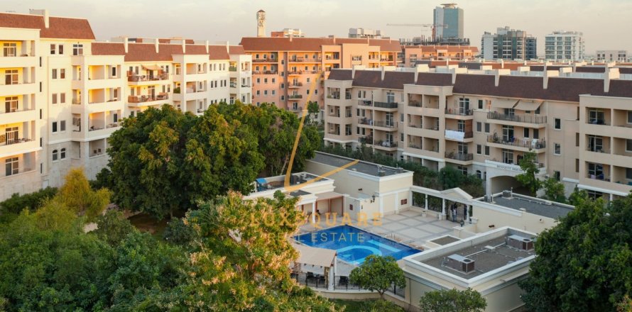 Apartment in Uptown Motor City, Motor City, Dubai 3 bedrooms, 272 sq.m. № 84409