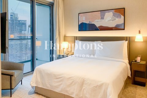 Hotel Apartment in Downtown Dubai (Downtown Burj Dubai), Dubai 1 bedroom, 70.84968586 sq.m. № 72027 - photo 1
