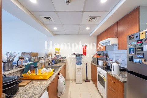 Apartment in Greens, Dubai 1 bedroom, 69.52024393 sq.m. № 72022 - photo 9