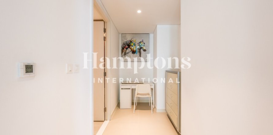 Apartment in Bluewaters Residences, Bluewaters, Dubai 1 bedroom, 109.533 sq.m. № 72020