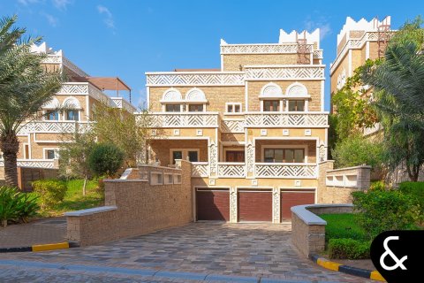 Villa à Palm Jumeirah, Dubai, 5 chambres, 1292 m², № 75716 - photo 25