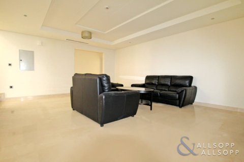 Villa à Palm Jumeirah, Dubai, 5 chambres, 1292 m², № 75716 - photo 29