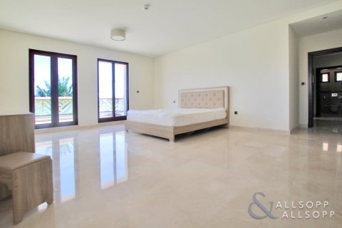 Villa à Palm Jumeirah, Dubai, 5 chambres, 1292 m², № 75716 - photo 27