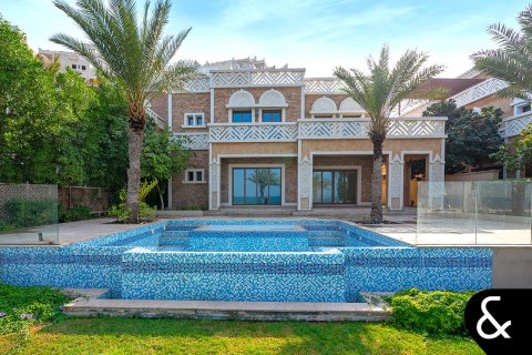 Villa à Palm Jumeirah, Dubai, 5 chambres, 1292 m², № 75716 - photo 24