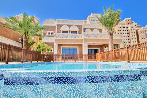 Villa à Palm Jumeirah, Dubai, 5 chambres, 1292 m², № 75716 - photo 22