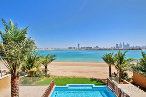 Villa à Palm Jumeirah, Dubai, 5 chambres, 1292 m², № 75716 - photo 1