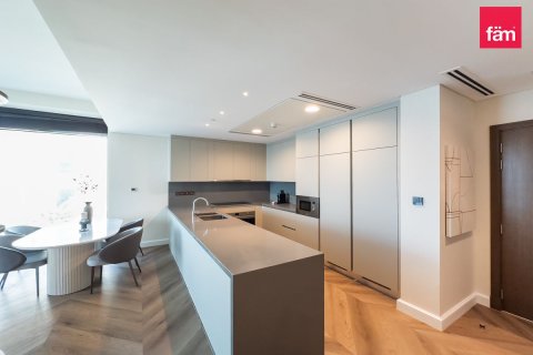Apartment in Al Wasl, Dubai 3 bedrooms, 163.8 sq.m. № 10032 - photo 6