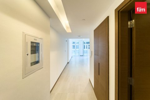 Apartment in Business Bay, Dubai 2 bedrooms, 102.2 sq.m. № 10062 - photo 18