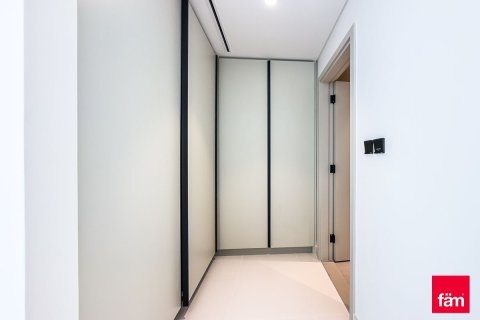 Apartment in Dubai Harbour, Dubai 1 bedroom, 69.3 sq.m. № 10031 - photo 6