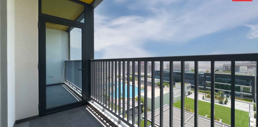 Квартира в Дубае, 2 спальни, 76.2м², № 40114