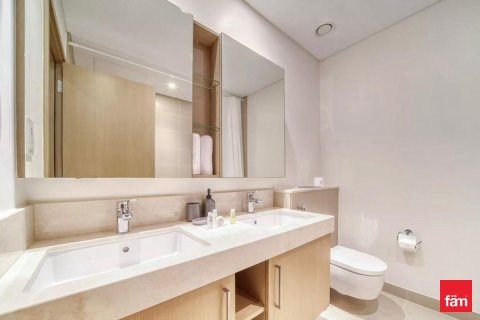 Снять в аренду квартиру в Дубай Марине, Дубай: 2 спальни, 104.1м², № 40112 - фото 16
