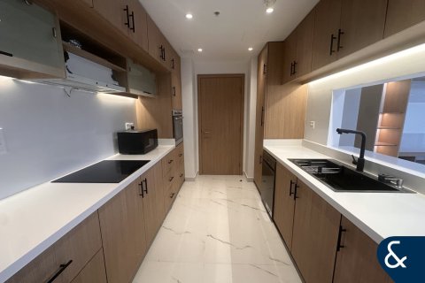 Appartement à SOUTH RIDGE à Downtown Dubai (Downtown Burj Dubai), Dubai, 1 chambre, 105 m², № 91616 - photo 5