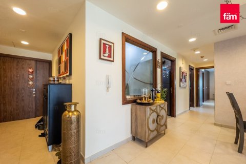 Apartment in Business Bay, Dubai 2 bedrooms, 146.8 sq.m. № 64390 - photo 7