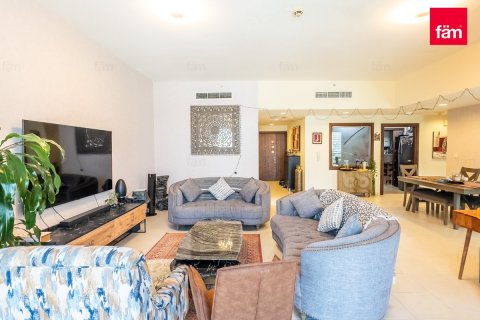 Apartment in Business Bay, Dubai 2 bedrooms, 146.8 sq.m. № 64390 - photo 3