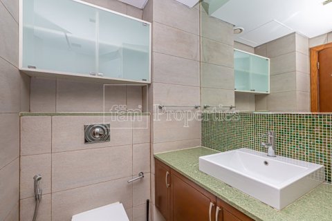 Appartement à Palm Jumeirah, Dubai, 2 chambres, 161.1 m², № 64378 - photo 17