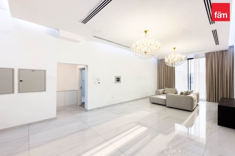 Villa à Dubai, 6 chambres, 463.5 m², № 64388 - photo 12