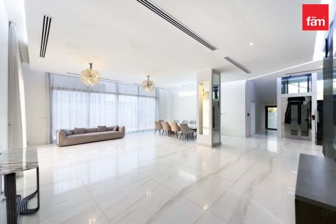 Villa à Dubai, 6 chambres, 463.5 m², № 64388 - photo 11