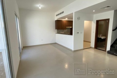 Maison de ville à Dubai, 3 chambres, 161 m², № 84856