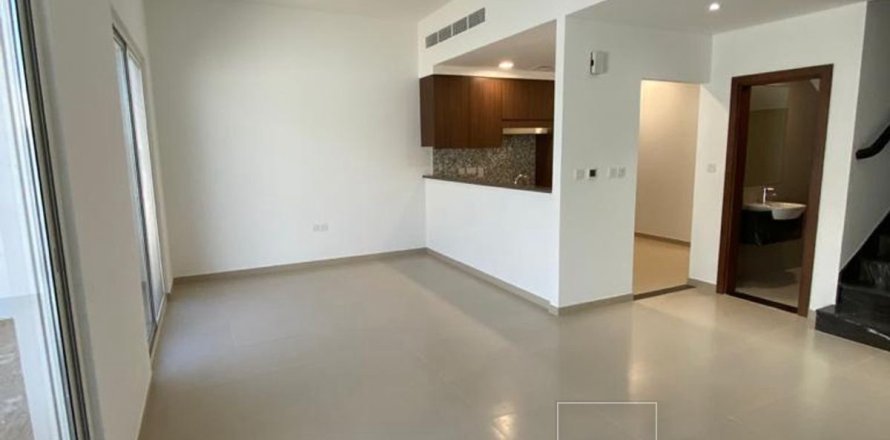 Maison de ville à Dubai, 3 chambres, 161 m², № 84856