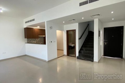 Maison de ville à Dubai, 3 chambres, 161 m², № 84856 - photo 2