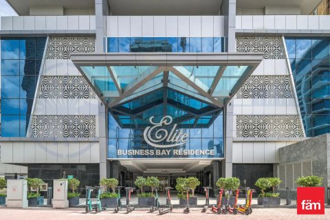 Apartamento en Business Bay, Dubai, 4 dormitorios, 201.8 m², № 100167