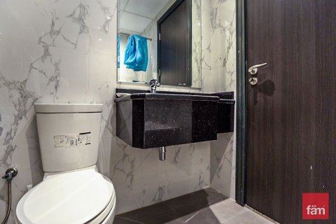 Apartment in Business Bay, Dubai 4 bedrooms, 201.8 sq.m. № 100167 - photo 16