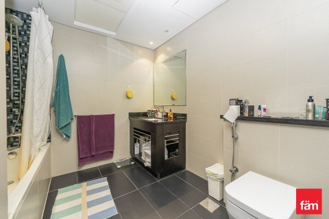 Apartment in Dubai Marina, Dubai 2 bedrooms, 141.3 sq.m. № 23141 - photo 17