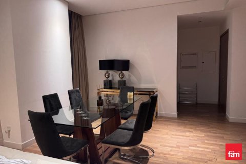 Apartamento en Al Wasl, Dubai, 1 dormitorio, 111 m², № 23077 - foto 9